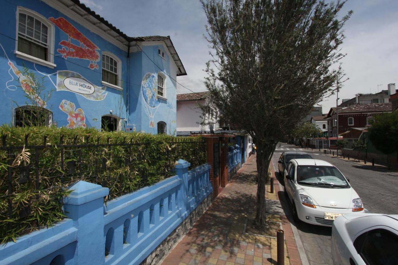 Blue House Youth Hostel Quito Exterior foto